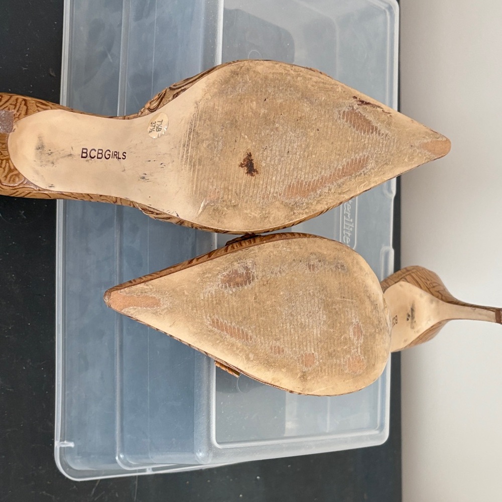 Bcbgirls Brown Patterned Heels - image 4